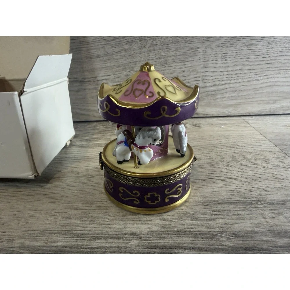 Sinclair Limoges France Hand Painted Merry Go Round Trinket Box 6/1000